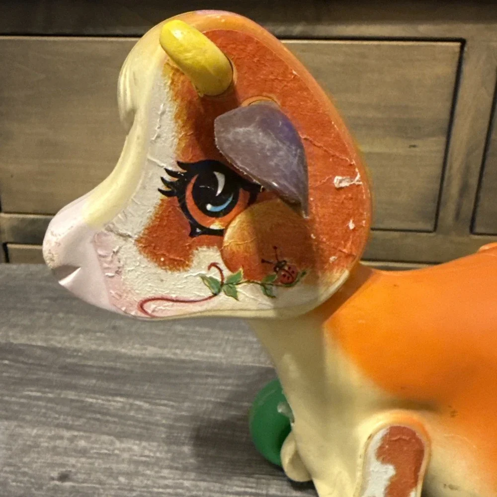 1972 Fisher-Price #132 Molly Moo Cow pull toy